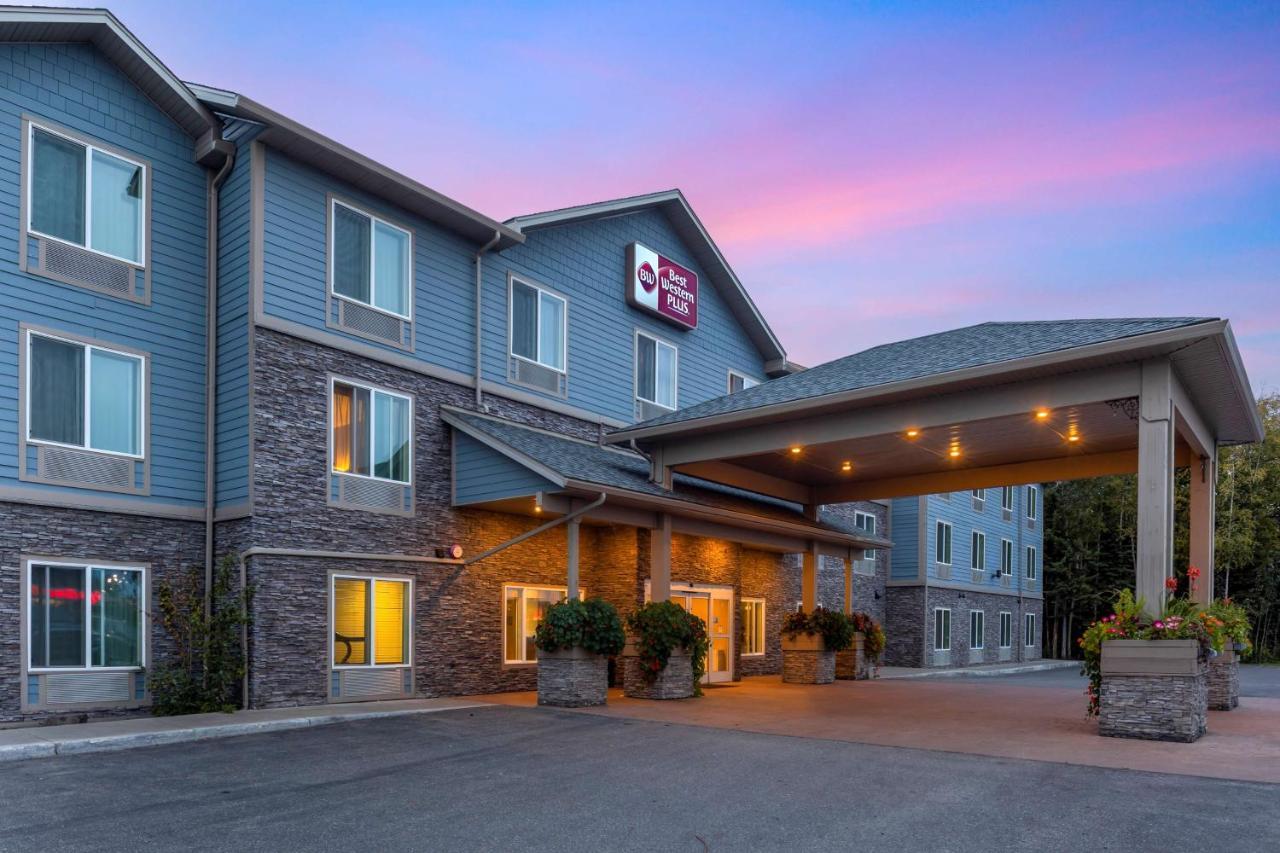 Best Western Plus Chena River Lodge Fairbanks Dış mekan fotoğraf